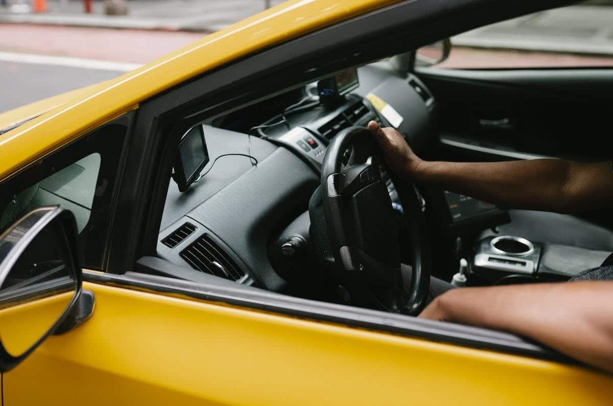 Succès garanti : vendre sa voiture en ligne en toute légalité et sécurité