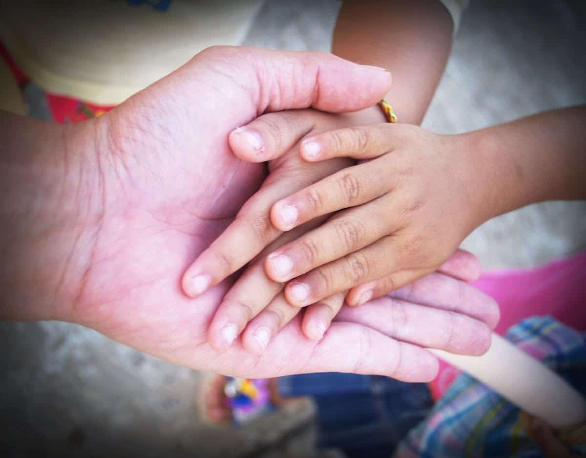 Retraite et relations intergénérationnelles : impacts et transformations dans la dynamique familiale